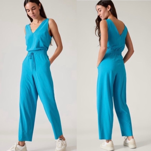Athleta Avenue Sleeveless Jumpsuit Color Pacific Size Medium Petite - Picture 1 of 16